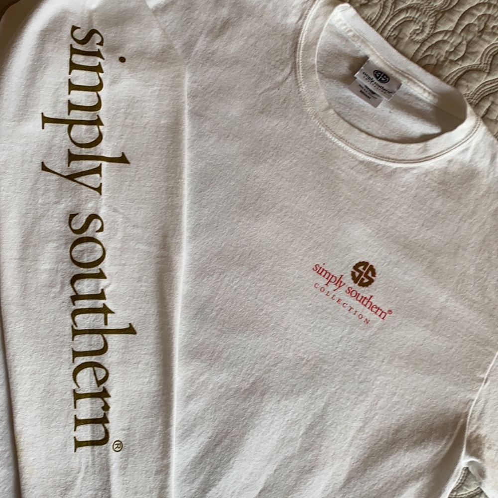 Simply Southern Holiday tee - Picture 3 of 9